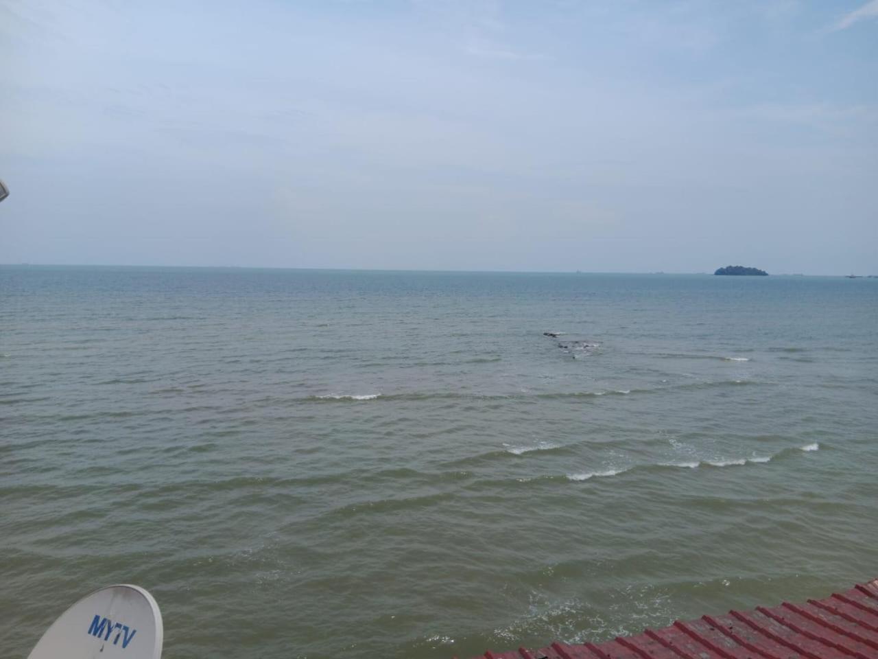 Adlia Pd Apartment W Seaview Port Dickson Esterno foto